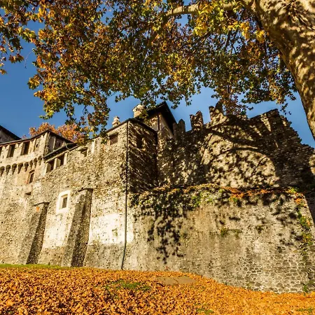 Loctowers A3-6-3 By Interhome *