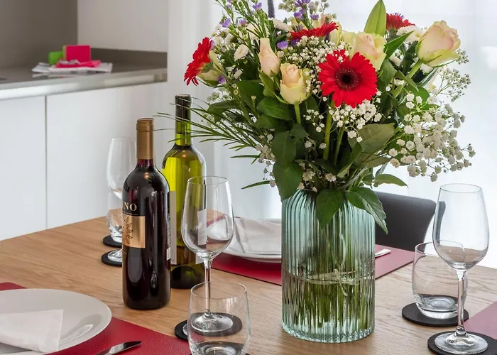 Loctowers A3-6-3 By Interhome * 로카르노