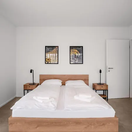 Loctowers A3-6-3 By Interhome Apartman Locarno